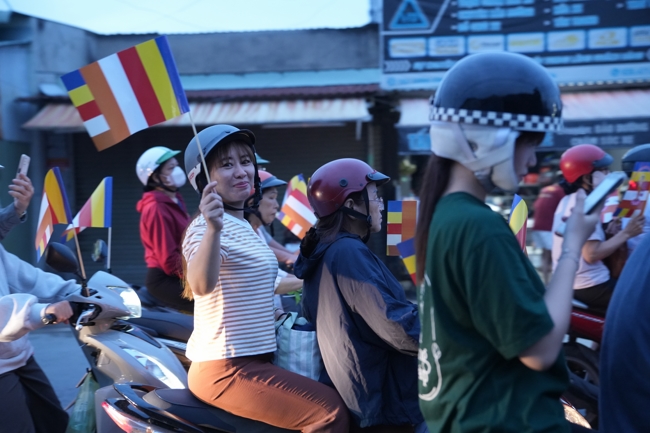 Parade with floats celebrating for the Buddha Birthday 2026