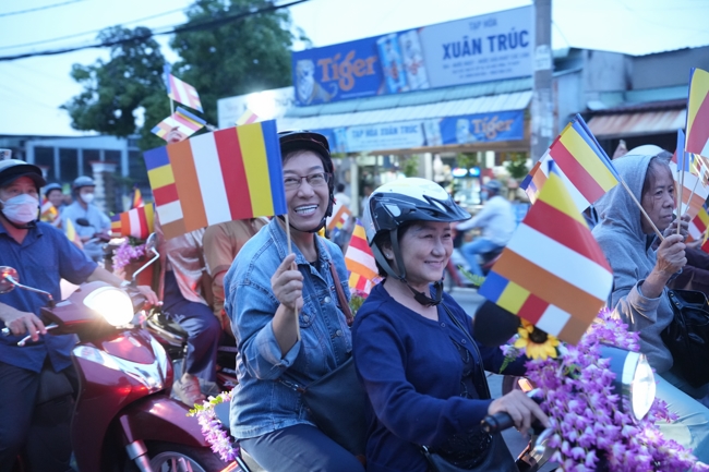 Parade with floats celebrating for the Buddha Birthday 2026