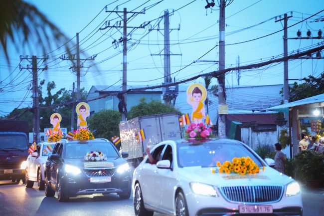 Parade with floats celebrating for the Buddha Birthday 2026
