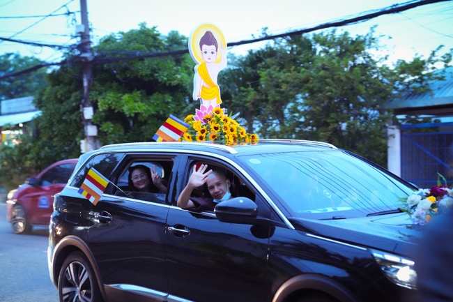 Parade with floats celebrating for the Buddha Birthday 2026