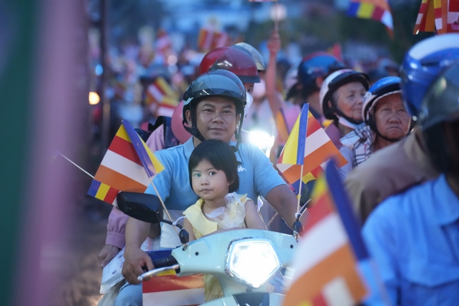 Parade with floats celebrating for the Buddha Birthday 2026
