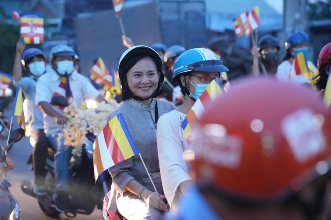 Parade with floats celebrating for the Buddha Birthday 2026