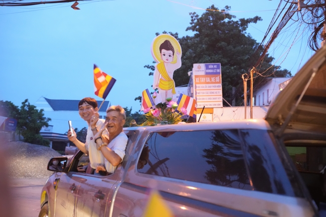 Parade with floats celebrating for the Buddha Birthday 2026