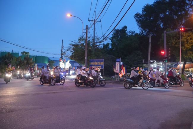 Parade with floats celebrating for the Buddha Birthday 2026