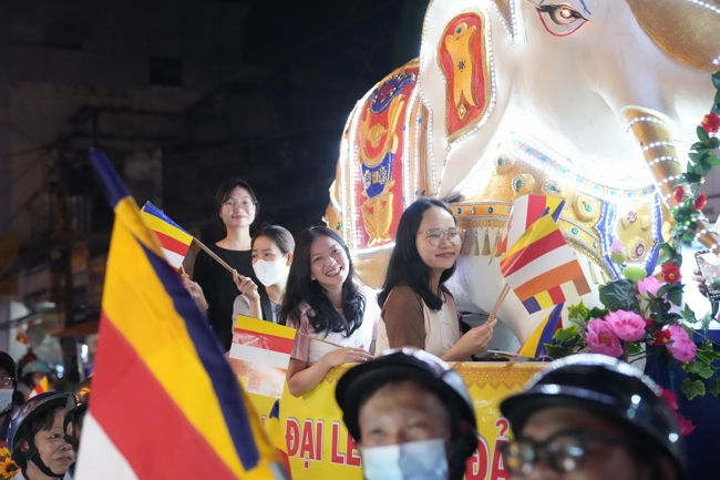 Parade with floats celebrating for the Buddha Birthday 2026