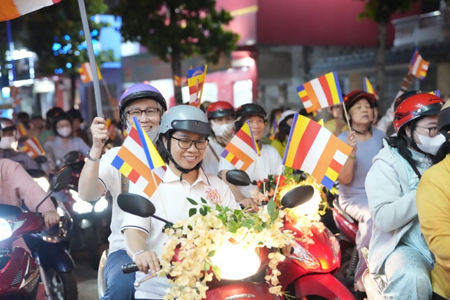 Parade with floats celebrating for the Buddha Birthday 2026