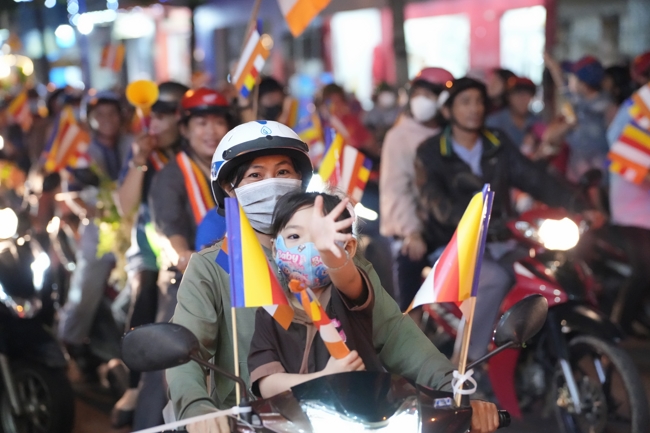 Parade with floats celebrating for the Buddha Birthday 2026