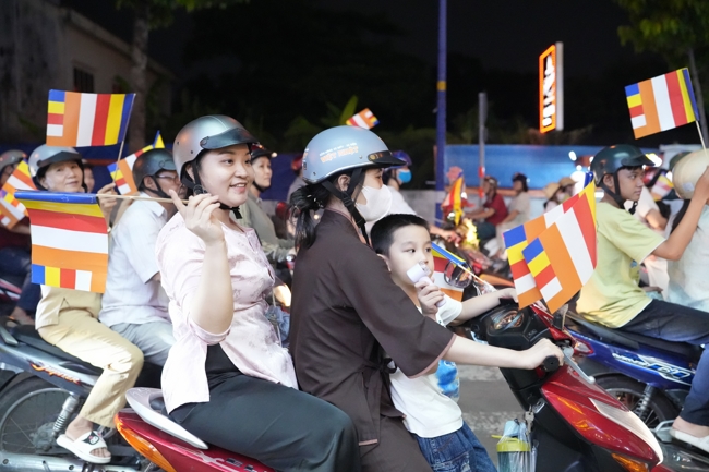 Parade with floats celebrating for the Buddha Birthday 2026