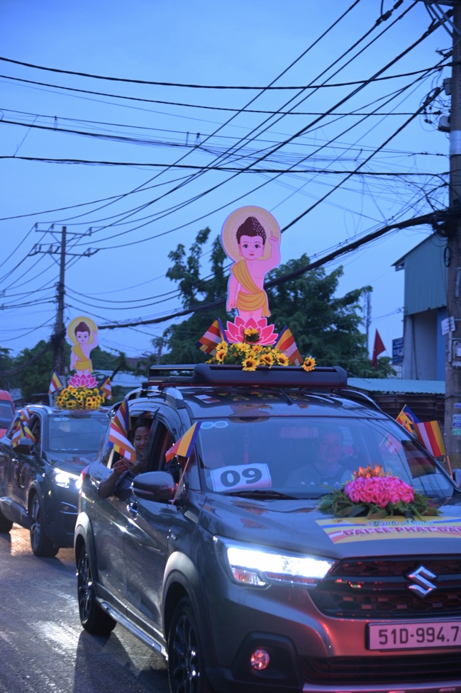 Parade with floats celebrating for the Buddha Birthday 2026