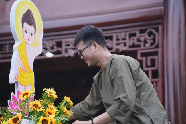 Parade with floats celebrating for the Buddha Birthday 2026