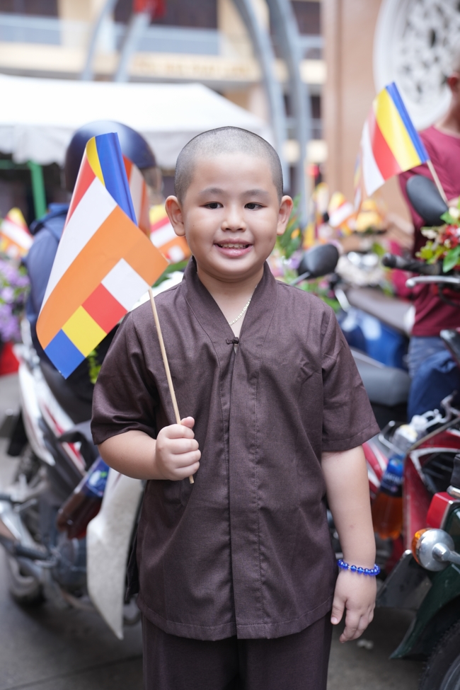 Parade with floats celebrating for the Buddha Birthday 2026