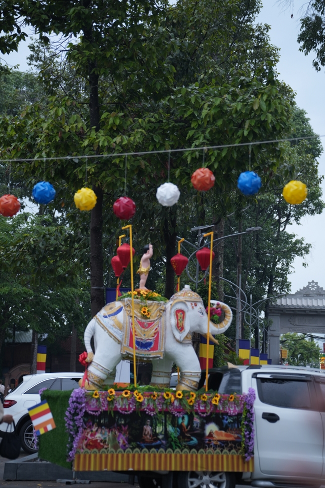 Parade with floats celebrating for the Buddha Birthday 2026