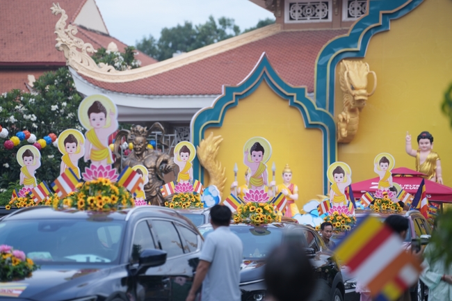 Parade with floats celebrating for the Buddha Birthday 2026