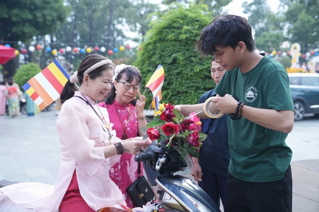 Parade with floats celebrating for the Buddha Birthday 2026