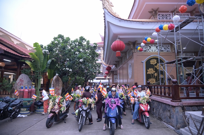 Parade with floats celebrating for the Buddha Birthday 2026