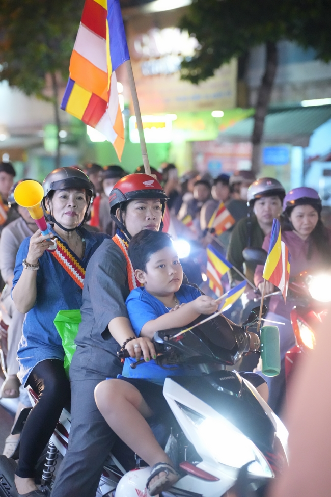 Parade with floats celebrating for the Buddha Birthday 2026