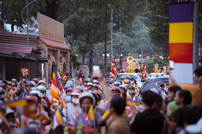 Parade with floats celebrating for the Buddha Birthday 2026