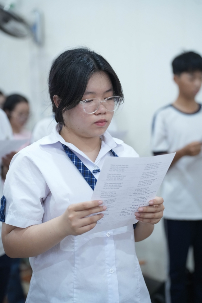 Lễ cầu nguyện mùa thi năm học 2026 | Chùa Hoằng Pháp.