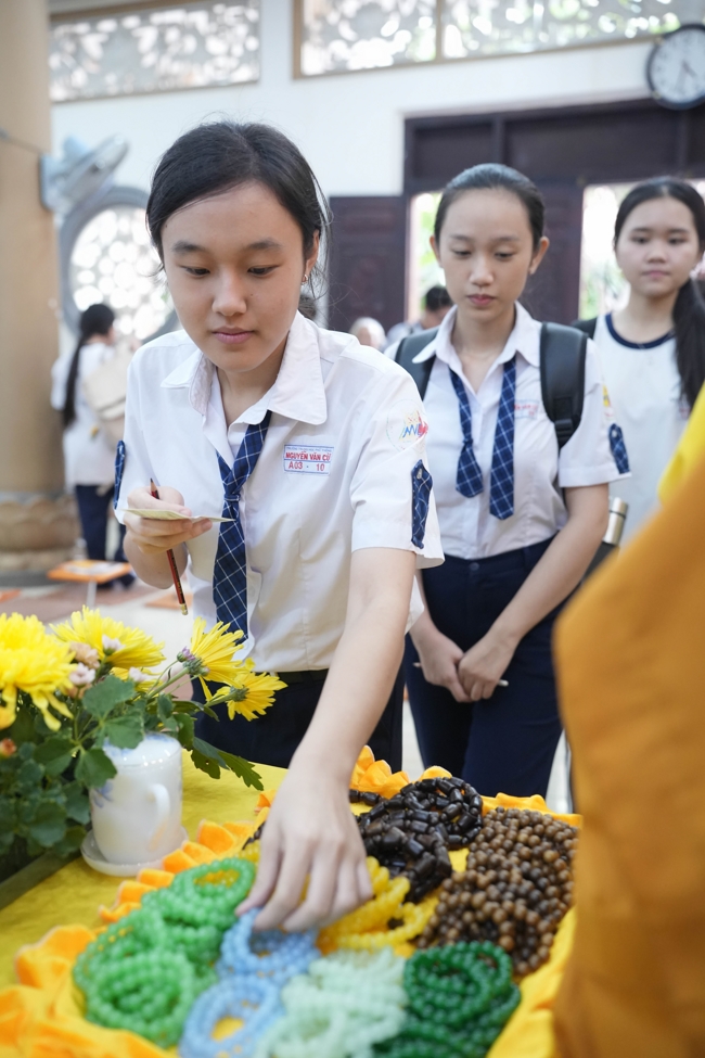 Lễ cầu nguyện mùa thi năm học 2026 | Chùa Hoằng Pháp.