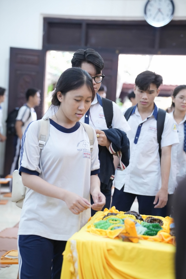 Lễ cầu nguyện mùa thi năm học 2026 | Chùa Hoằng Pháp.