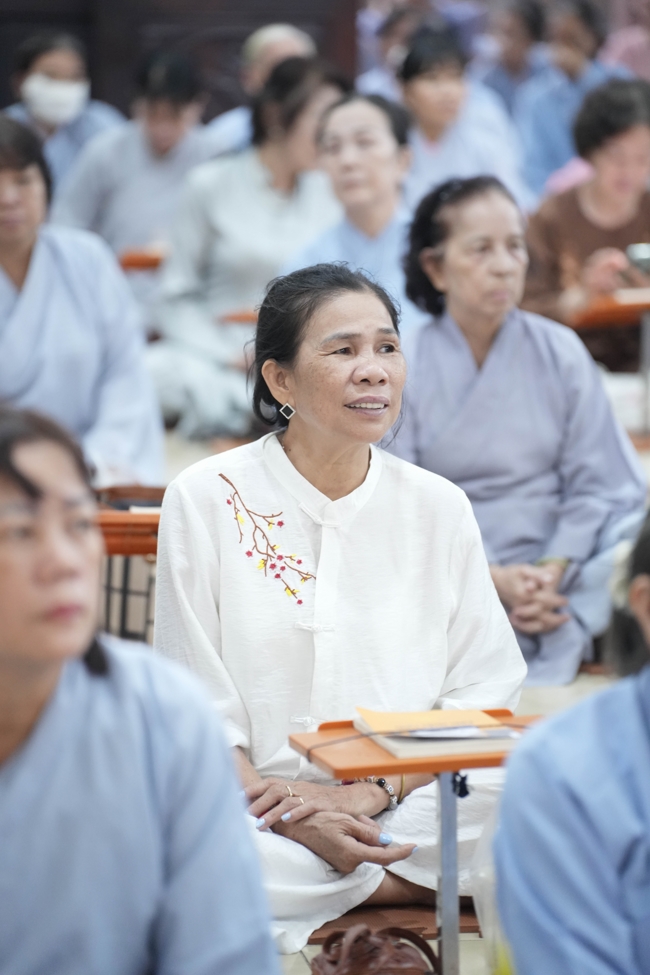 LỄ SÁM HỐI - CHÙA HOẰNG PHÁP.