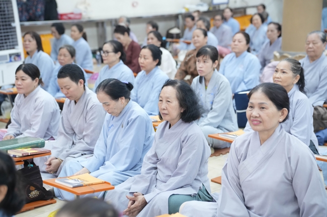 LỄ SÁM HỐI - CHÙA HOẰNG PHÁP.