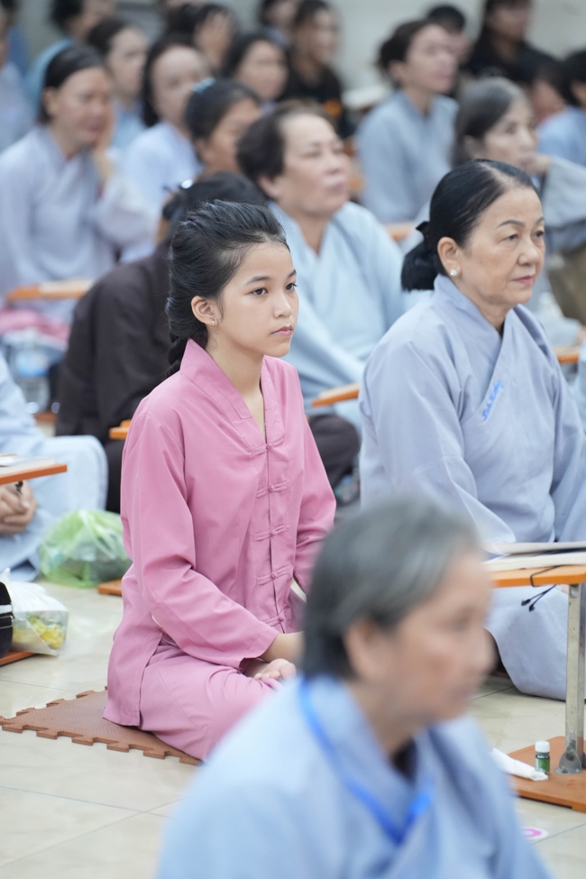 LỄ SÁM HỐI - CHÙA HOẰNG PHÁP.