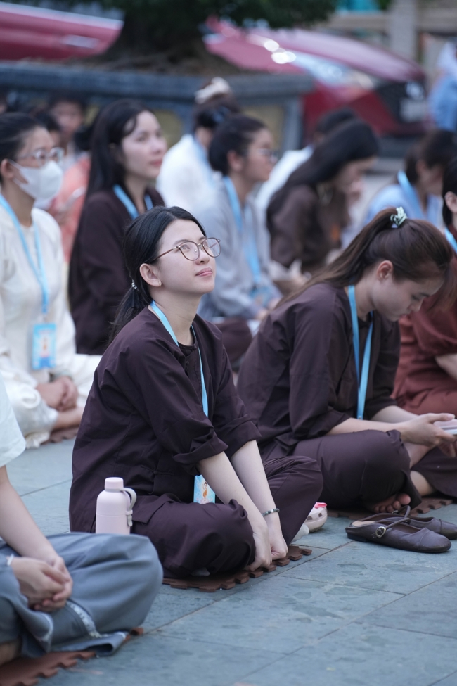 LỄ SÁM HỐI - CHÙA HOẰNG PHÁP.