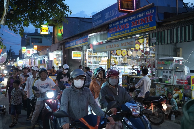 LỄ SÁM HỐI - CHÙA HOẰNG PHÁP.