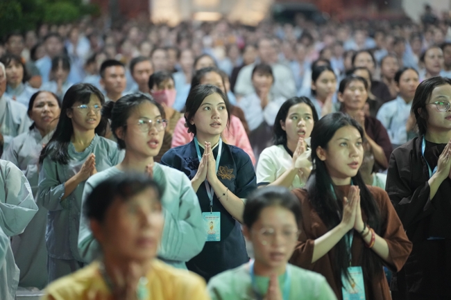 LỄ SÁM HỐI - CHÙA HOẰNG PHÁP.