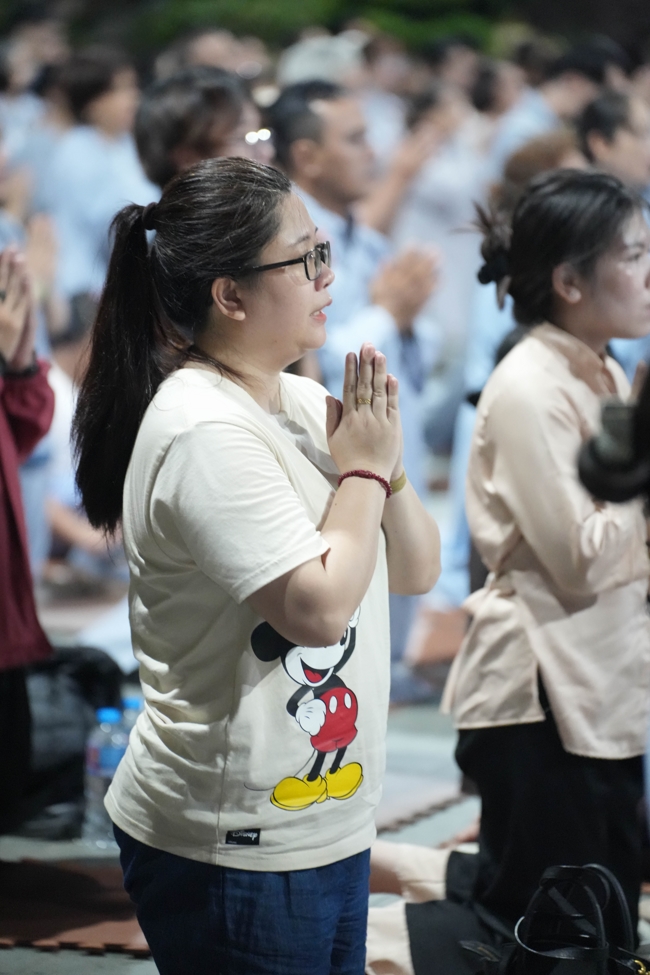 LỄ SÁM HỐI - CHÙA HOẰNG PHÁP.