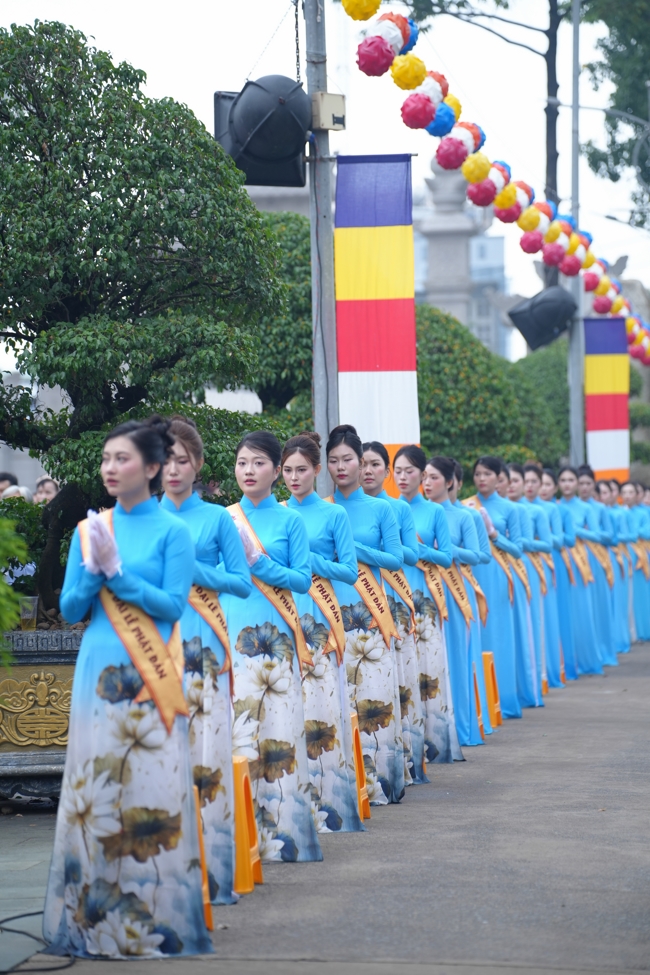 ĐẠI LỄ PHẬT ĐẢN PL.2570-DL.2026 | CHÙA HOẰNG PHÁP.