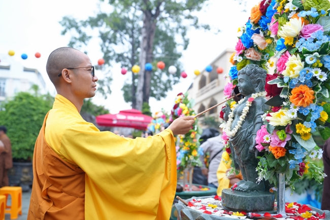 ĐẠI LỄ PHẬT ĐẢN PL.2570-DL.2026 | CHÙA HOẰNG PHÁP.