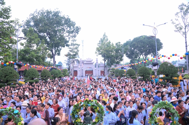 ĐẠI LỄ PHẬT ĐẢN PL.2570-DL.2026 | CHÙA HOẰNG PHÁP.