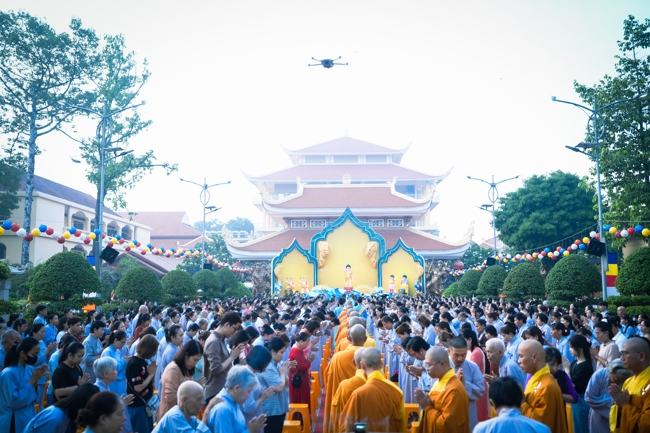 ĐẠI LỄ PHẬT ĐẢN PL.2570-DL.2026 | CHÙA HOẰNG PHÁP.