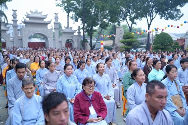 ĐẠI LỄ PHẬT ĐẢN PL.2570-DL.2026 | CHÙA HOẰNG PHÁP.