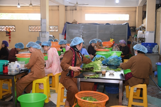 NGÀY TU HỌC THỨ BA KTMH THIẾU NHI - XUẤT GIA GIEO DUYÊN NĂM 2026, CHỦ ĐỀ BÔNG HOA NHỎ.