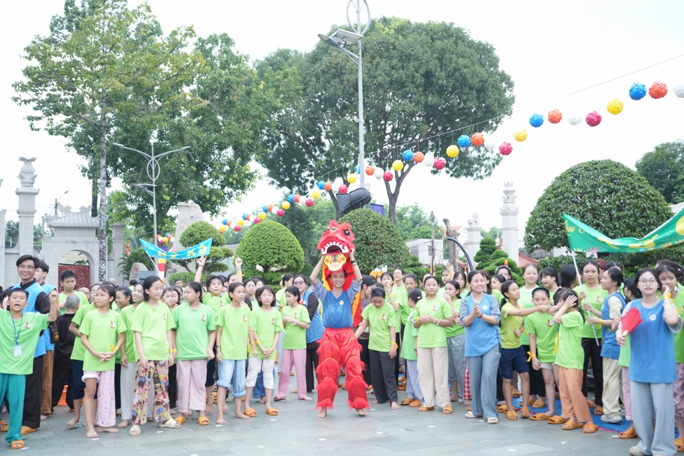 NGÀY TU HỌC THỨ BA KTMH THIẾU NHI - XUẤT GIA GIEO DUYÊN NĂM 2026, CHỦ ĐỀ BÔNG HOA NHỎ.