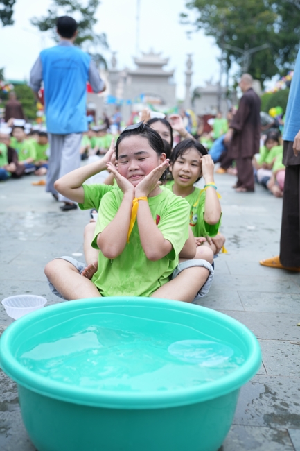 NGÀY TU HỌC THỨ BA KTMH THIẾU NHI - XUẤT GIA GIEO DUYÊN NĂM 2026, CHỦ ĐỀ BÔNG HOA NHỎ.