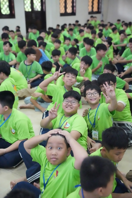 NGÀY TU HỌC THỨ BA KTMH THIẾU NHI - XUẤT GIA GIEO DUYÊN NĂM 2026, CHỦ ĐỀ BÔNG HOA NHỎ.