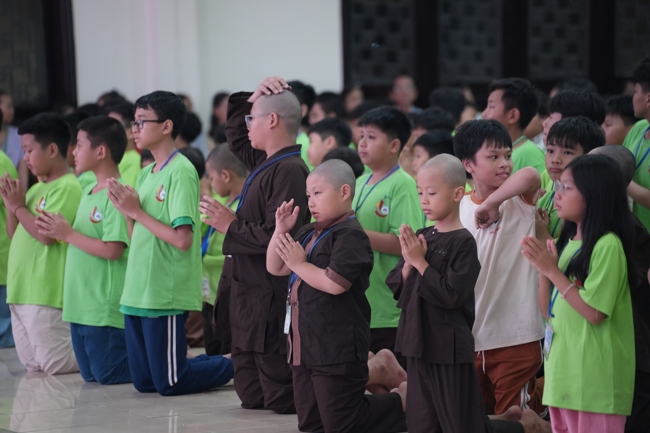 ĐÊM LỄ TRI ÂN TRONG KHÓA TU MÙA HÈ THIẾU NHI - XUẤT GIA GIEO DUYÊN NĂM 2026, CHỦ ĐỀ “BÔNG SEN NHỎ”