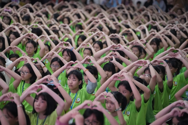 ĐÊM LỄ TRI ÂN TRONG KHÓA TU MÙA HÈ THIẾU NHI - XUẤT GIA GIEO DUYÊN NĂM 2026, CHỦ ĐỀ “BÔNG SEN NHỎ”