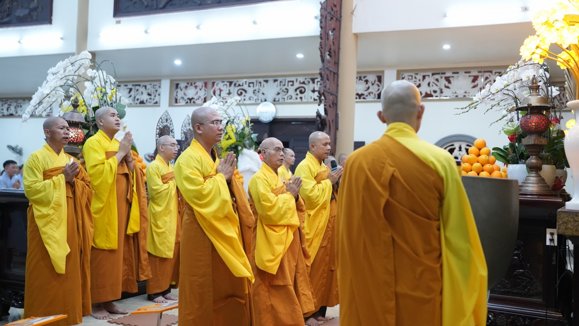 LỄ SÁM HỐI (29/04 BÍNH NGỌ) - CHÙA HOẰNG PHÁP.