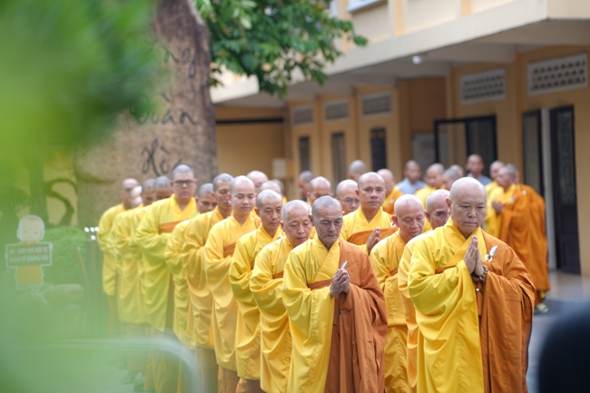 Khai kinh Lương Hoàng Sám mùa An cư kiết hạ PL.2670 | Chùa Hoằng Pháp.