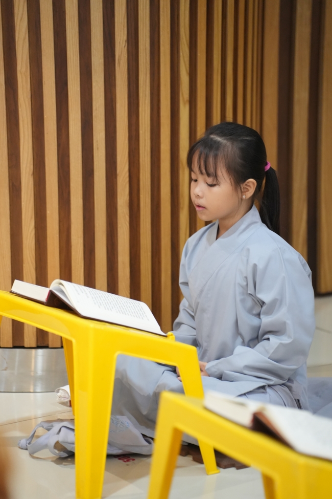 Khai kinh Lương Hoàng Sám mùa An cư kiết hạ PL.2670 | Chùa Hoằng Pháp.