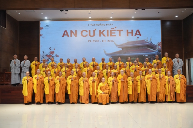 Khai kinh Lương Hoàng Sám mùa An cư kiết hạ PL.2670 | Chùa Hoằng Pháp.