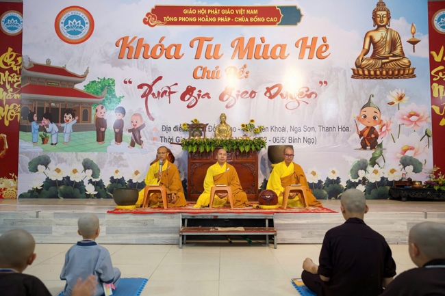 Ngày tu học thứ hai trong Khóa tu mùa hè tại Chùa Đống Cao (Thanh Hóa).