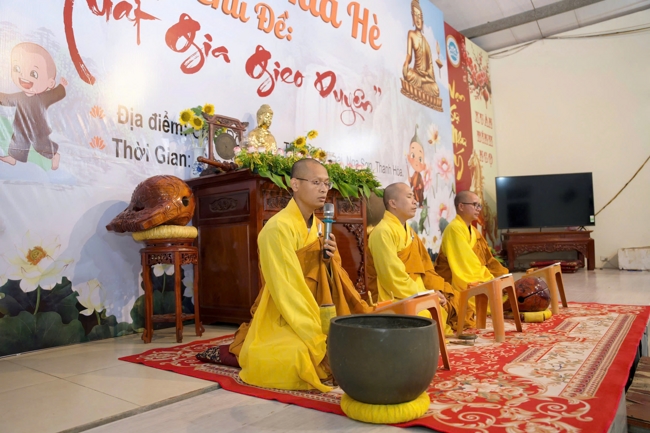 Ngày tu học thứ hai trong Khóa tu mùa hè tại Chùa Đống Cao (Thanh Hóa).