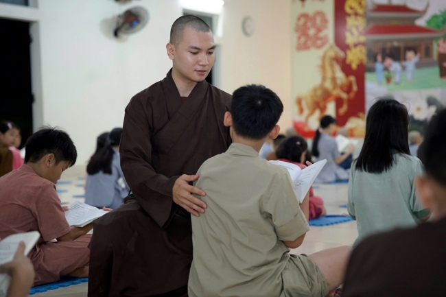 Ngày tu học thứ hai trong Khóa tu mùa hè tại Chùa Đống Cao (Thanh Hóa).