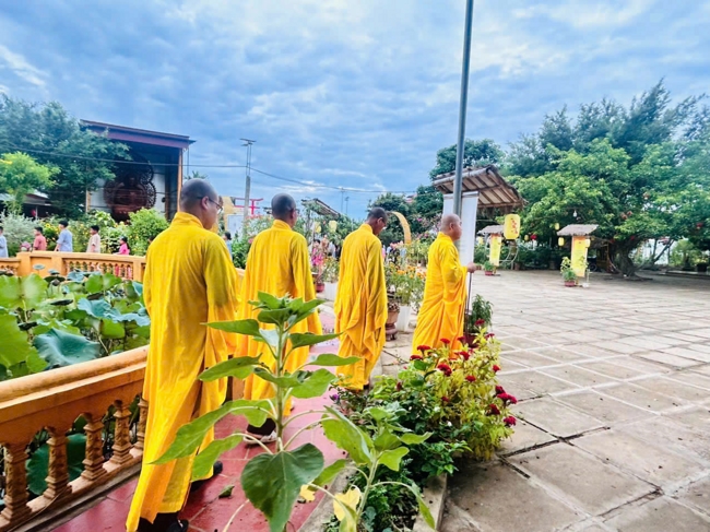 Ngày tu học thứ hai trong Khóa tu mùa hè tại Chùa Đống Cao (Thanh Hóa).